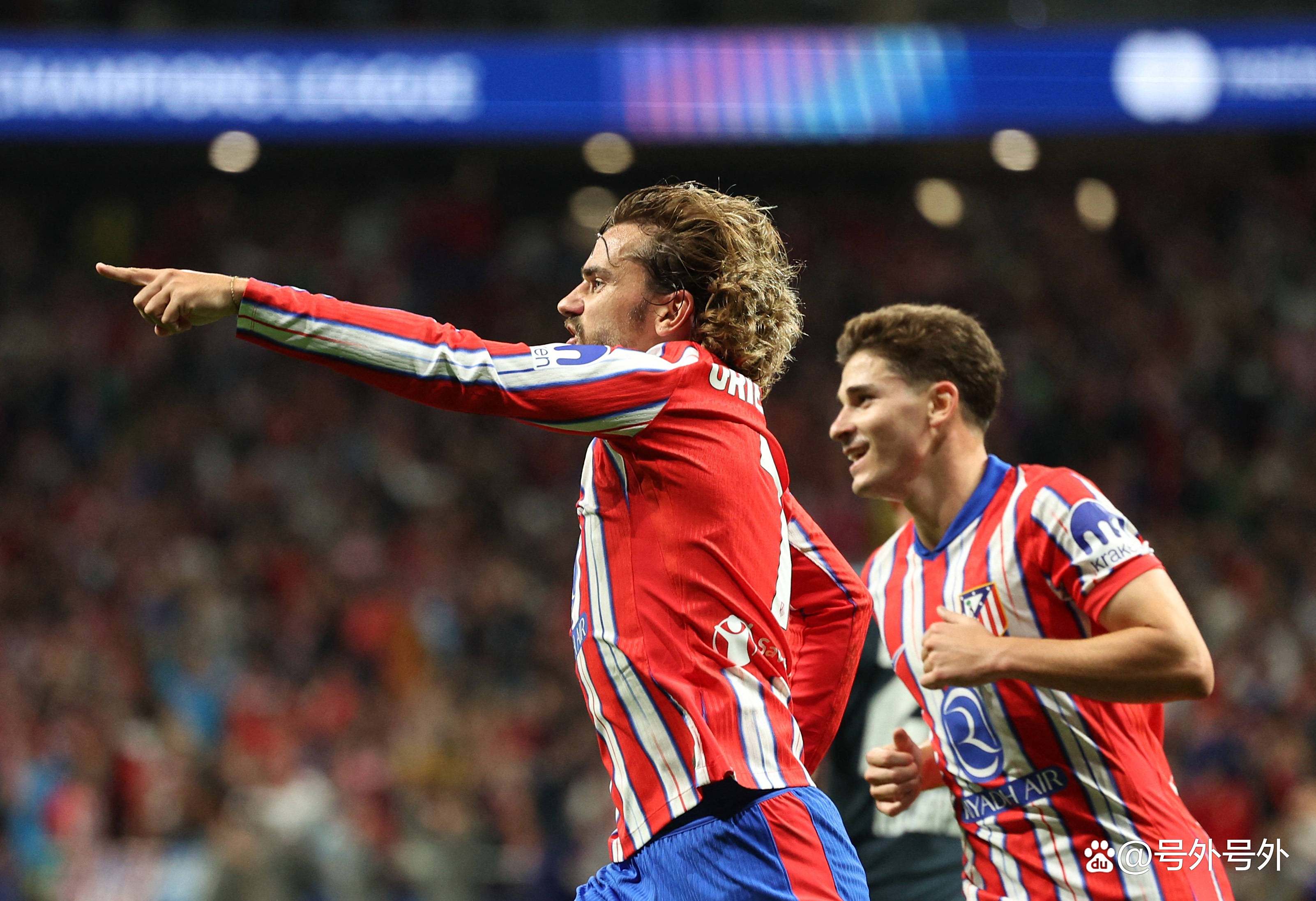 APP下载转会期犹他爵士外线爆发：欧冠节点到来，目标明确，临场指挥获称赞的简单介绍