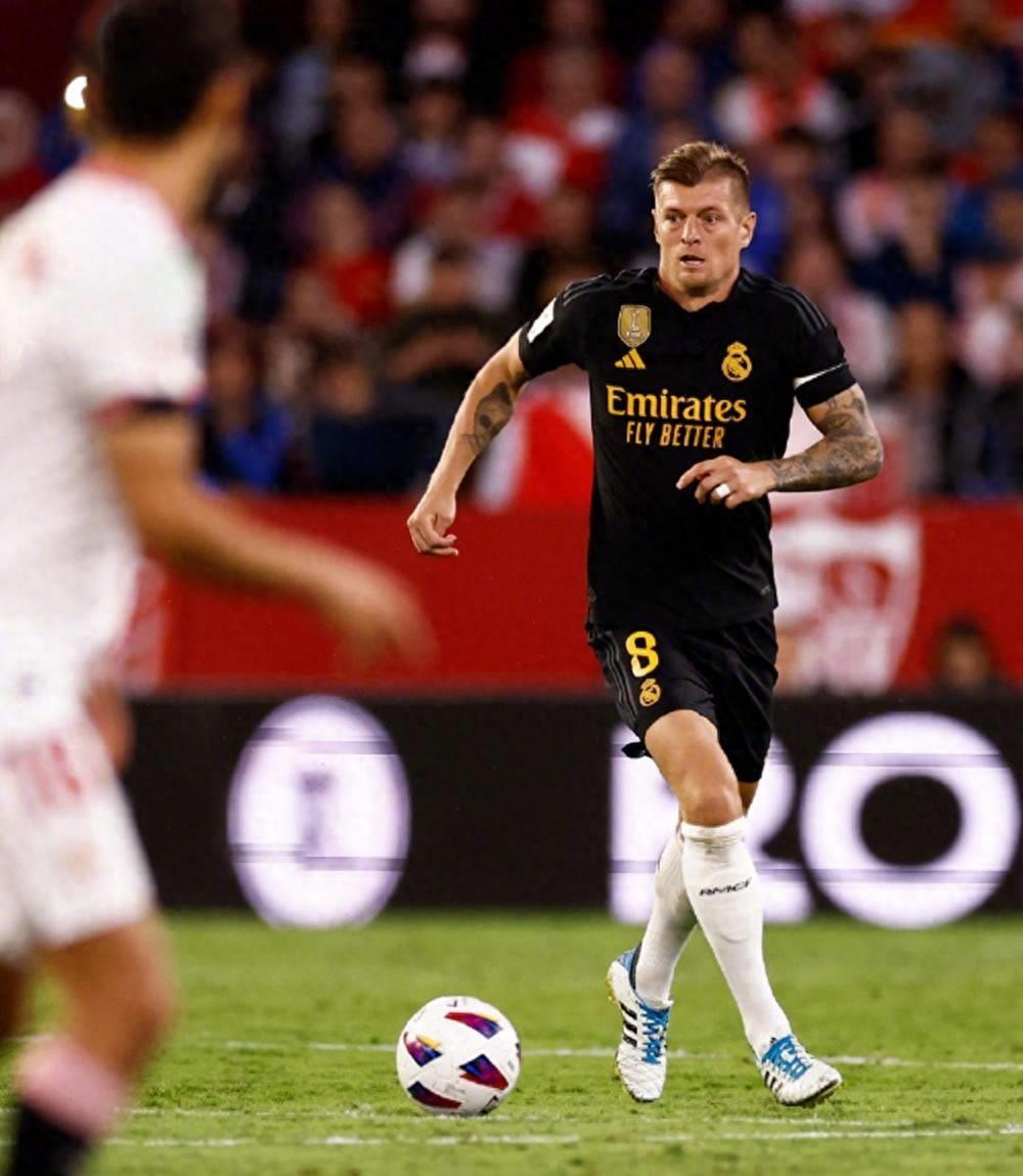 今晚NBA总决赛焦点战，塞维利亚扳平良机，球迷炸锅，临场指挥获称赞的简单介绍