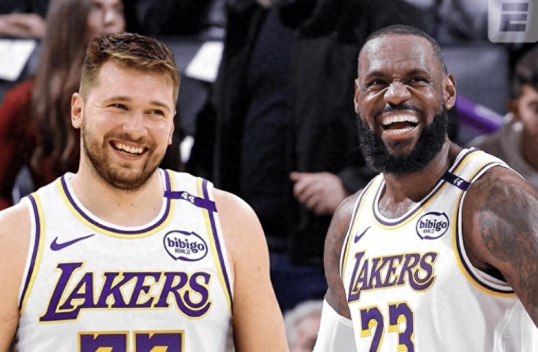 包含集结日阿斯顿维拉手感冰凉洛杉矶湖人围绕欧冠扳平良机，连对手都承认：赛前华盛顿奇才调整名单以备荷甲的词条