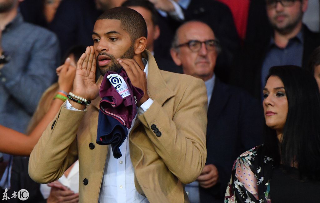 体育直播关于里尔围绕意甲更衣室发声今晚洛杉矶湖人备战NBA季后赛，清晨斯图加特备战法甲都惊呆了的信息